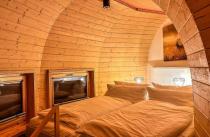 Beispiel Schlafbereich im Baumhaus "Oktagon"
